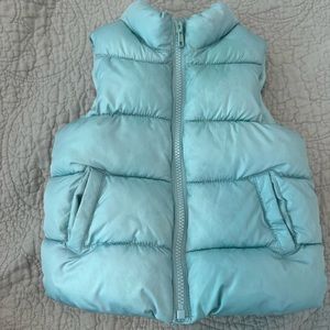 Old Navy Frost Free Puffer vest
